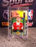 Lennart Karl 2025-26 Topps Gold UEFA Future Stars #07/75 RC - FC Bayern Munich