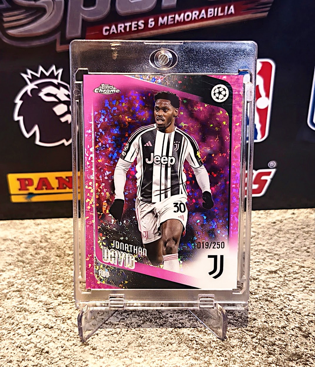 Jonathan David 2025-26 Topps Chrome UEFA Champions League Pink Sparkle Refractor #019/250 - Juventus