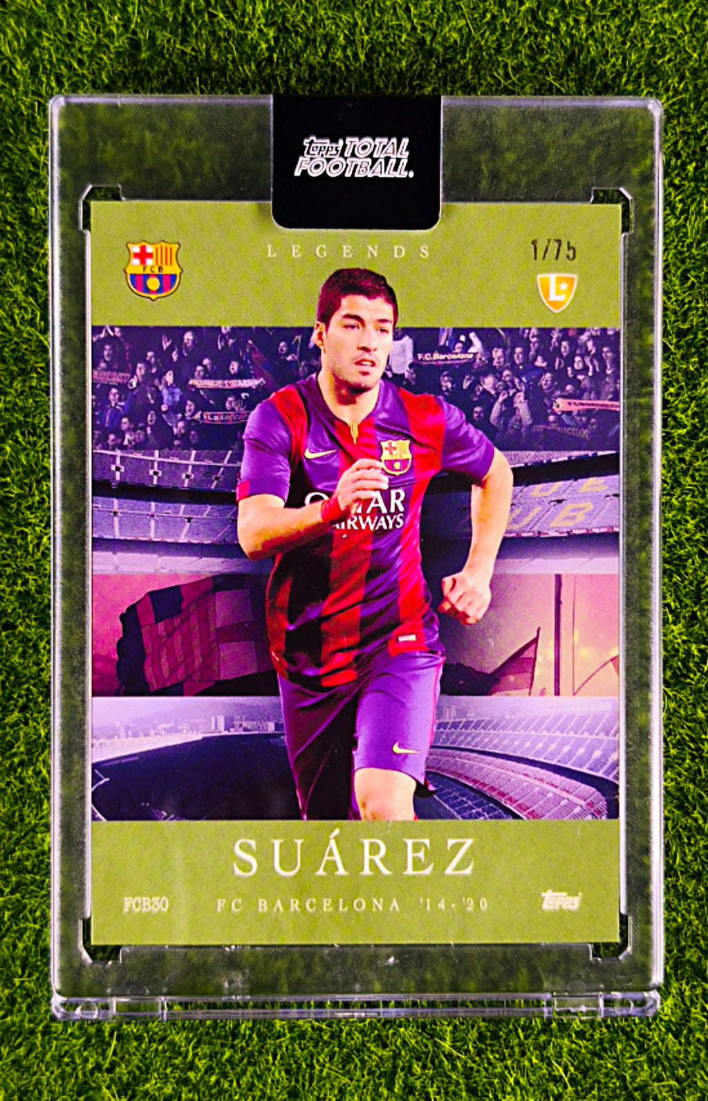 Luis Suárez Legends 1/75 - Topps Total Football FC Barcelona 🔥